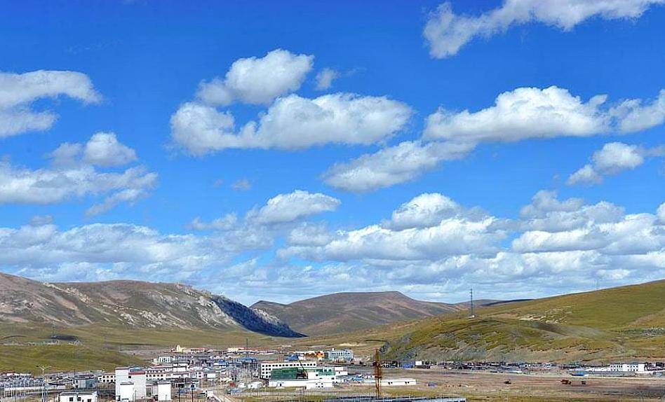 那曲有一座牧业县,人口3万,县名让人难以启齿_尼玛县_县城_自然