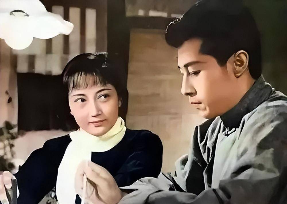 王晓棠:丈夫和儿子都在天堂,她带着伤痛坚韧度余生_言小朋_母亲_生活