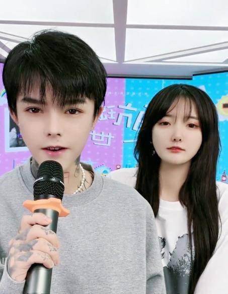 殷世航套路璐最终还是分了,公然晒新女友照片官宣恋情,女方颜值比