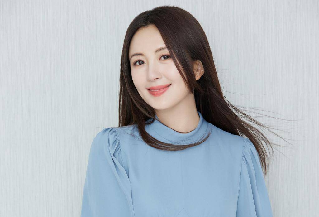 演员杨童舒:被称"最美毒妇",吃素十多年,45岁容颜依旧_因为_角色_剧中