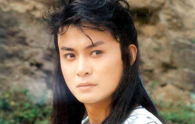 内地武侠30年:从男主丑哭《江湖恩仇录》到美男当道《山河令》