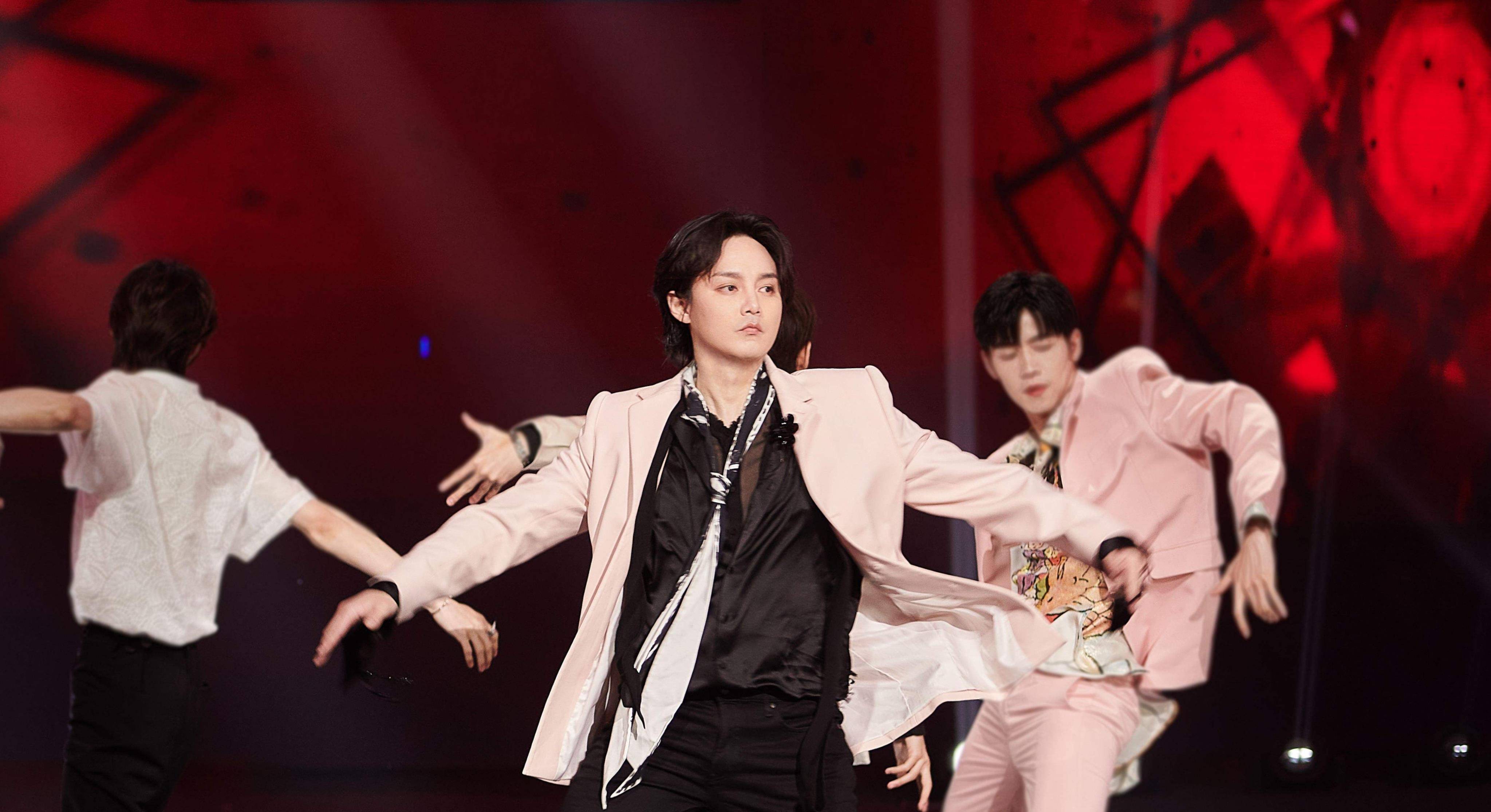 "不可一世"的谢娜,也走到了今天_岳云鹏_尹正_节目