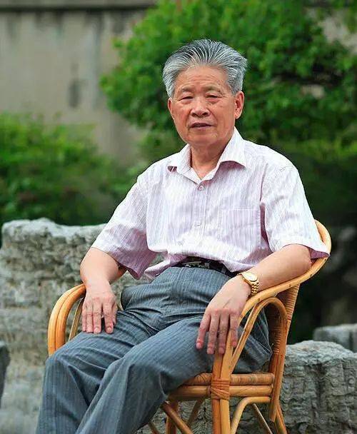 紫砂王朝:景舟传人【庄永忠】,周正大方,文雅修心_中国_陶瓷_工艺