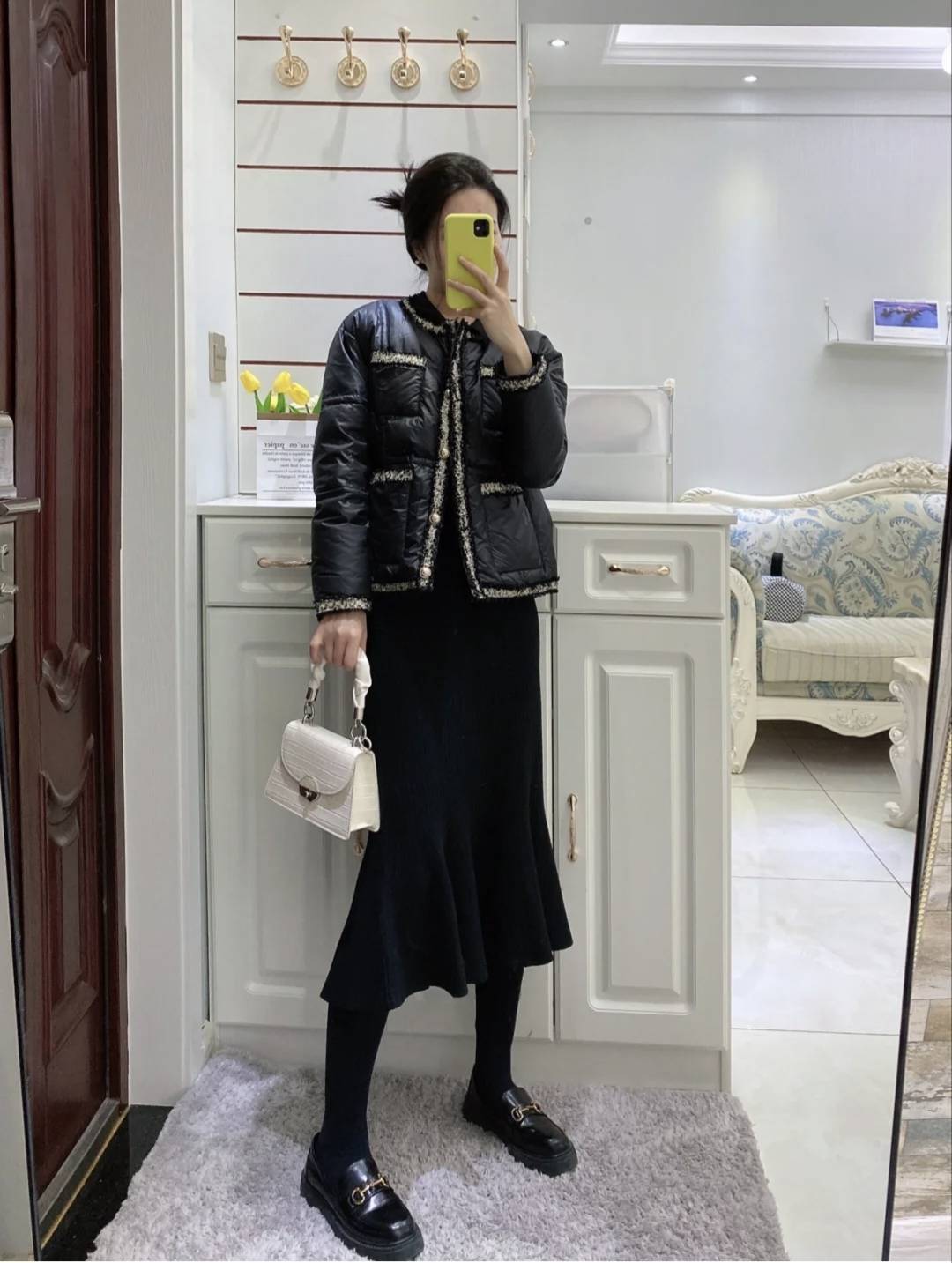 小香风羽绒服怎么搭配好看?