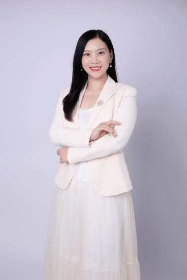 人物专访|李心怡:在传承创新中践行初心_父亲_工作_企业