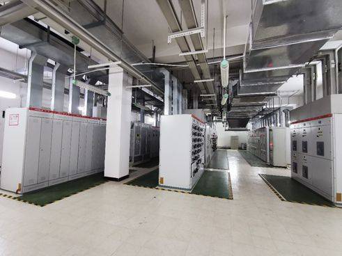 采访宁德富力万达嘉华酒店变配电室的整体构成_供电_机房_变压器