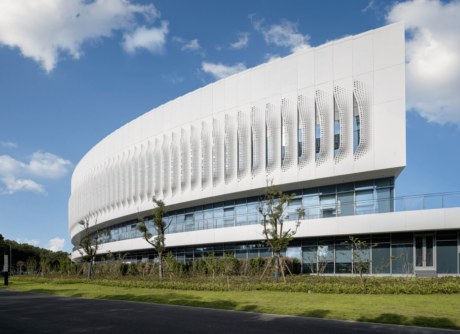 宁波诺丁汉大学创新创业中心,会呼吸的绿色幕墙_建筑_环境_设计的