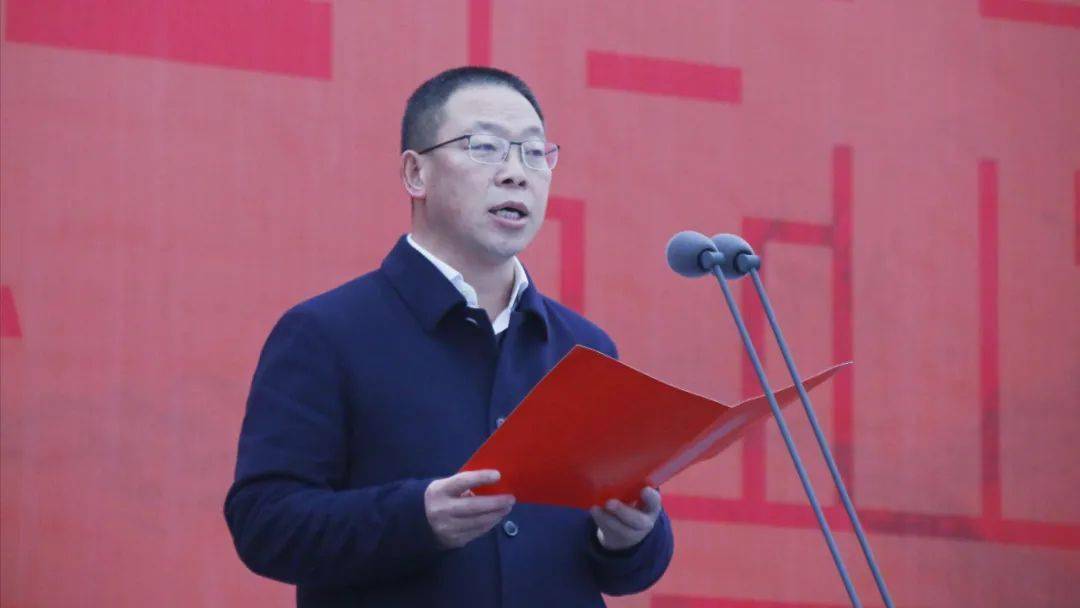 县委书记黄亚军表示,当前蓬溪正深入学习贯彻党的二十大和省委十二届