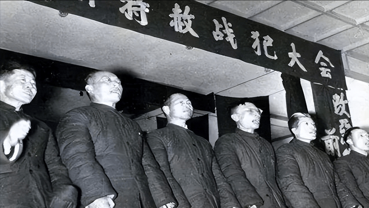 相比之下,周养浩就惨多了,几次特赦都没有他的份,1975年最后一批释放