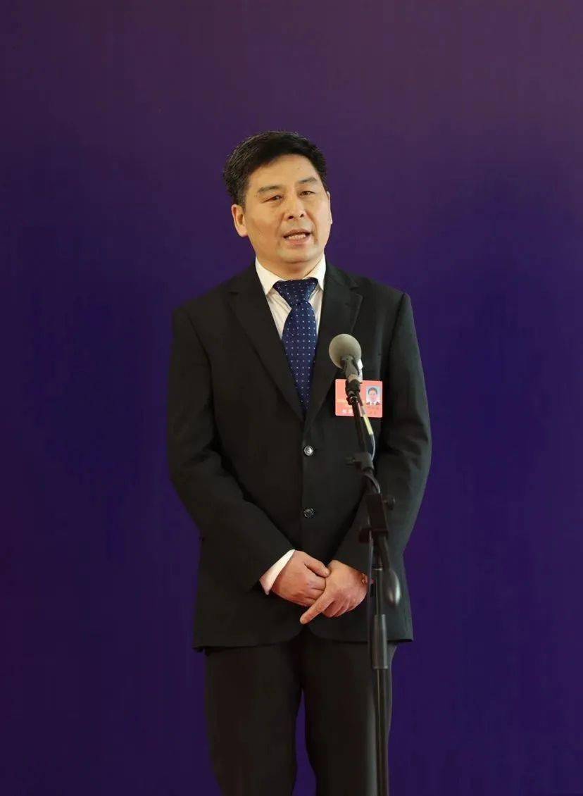 作为"国家队"理应勇担"国家责"万印华委员"回顾十年振兴历程,赣南苏区