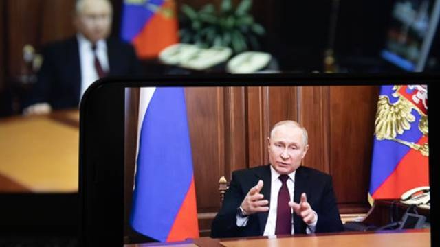 “俄罗斯”打破惯例！俄总统普京10年来首次取消年度记者会