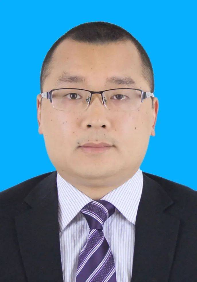 【聚焦两会】代表委员话发展①专访市人大代表胡凡_建设_成渝_中心