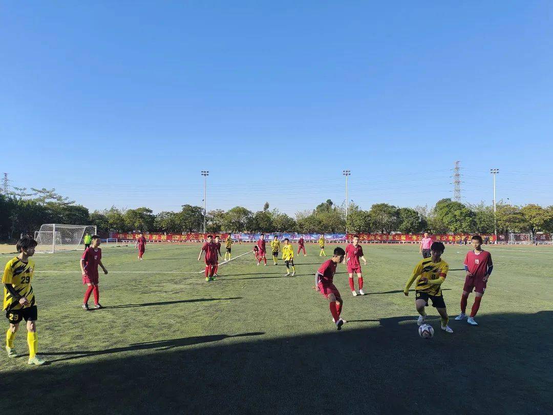 蓬鸥中学勇夺第七届"市长杯"校园足球联赛总决赛初中男子组冠军_足球