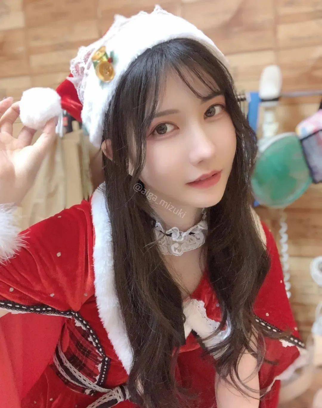 8.蓝芽水月7.三宫椿6.神木丽5.天海翼4.希岛爱理3.一乃葵2.水卜樱1.