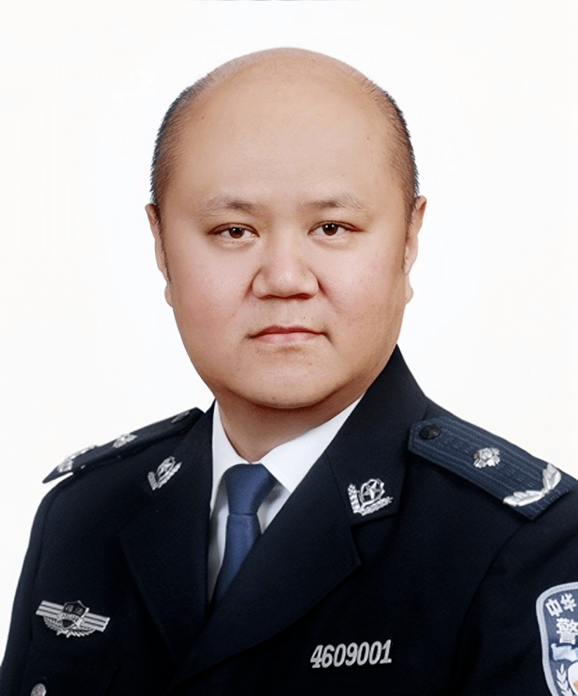 陈旭(已故)颜业岸乔晋军简照蛟的邻居们事迹介绍01刘锦纷医者仁心