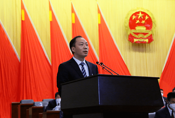 长乐区第十八届人民代表大会第二次会议隆重开幕_廖海军_审查_赵峰
