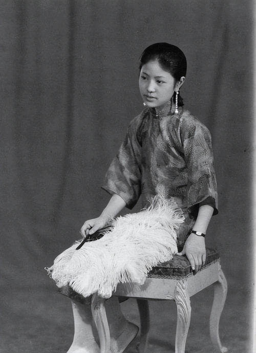 118岁高龄女道姑李诚玉:从光绪10年活到2003年,在晚年返老还童_李城玉