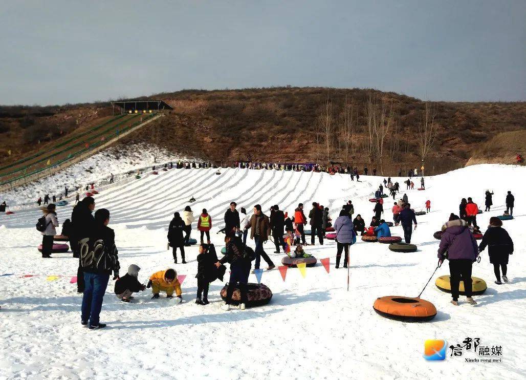 玉泉山滑雪场太原图片