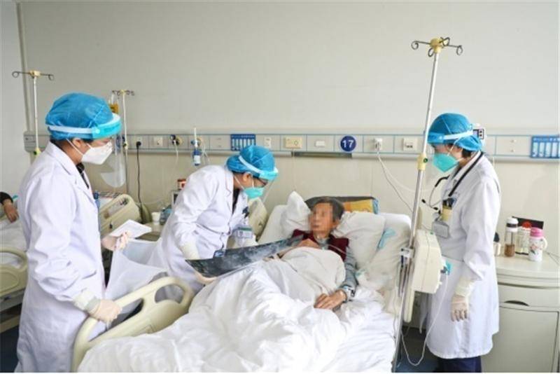 西省人民医院开辟新冠病毒感染患者救治