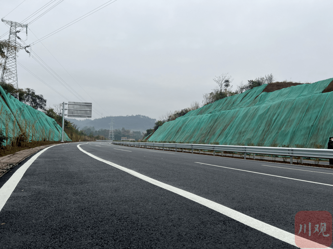 目前江安段正在加快建設,g353宜賓經南溪至瀘州快速通道(江安段)項目