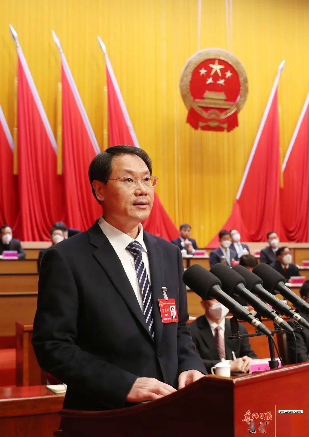 人大常委会主任李民生在焦作市第十四届人民代表大会第一次会议上的