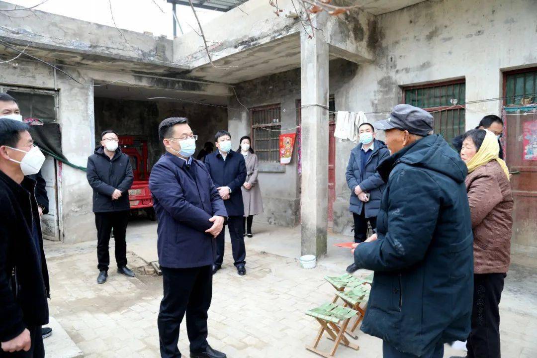 春节慰问暖人心——开封市委组织部副部长席建设一行到杞县开展春节
