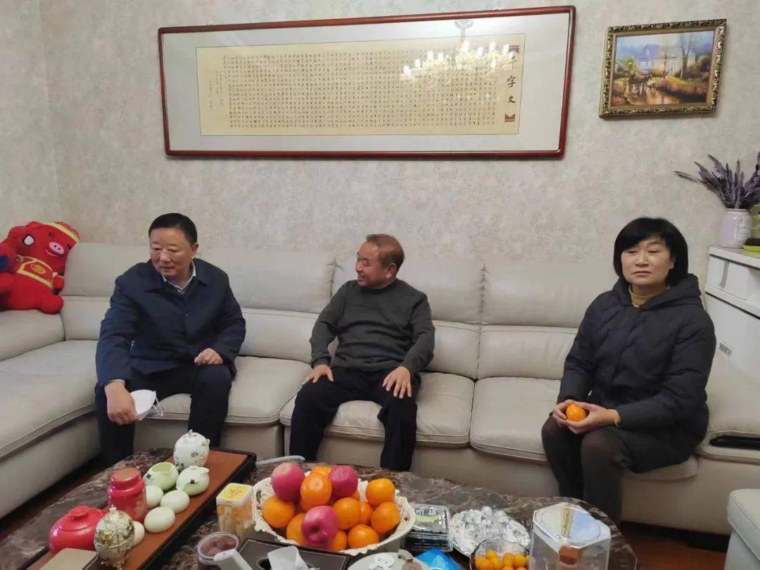 杨郺,党组副书记,副主任陈荣,副主任高天佑,党组成员,副主任田晓琴