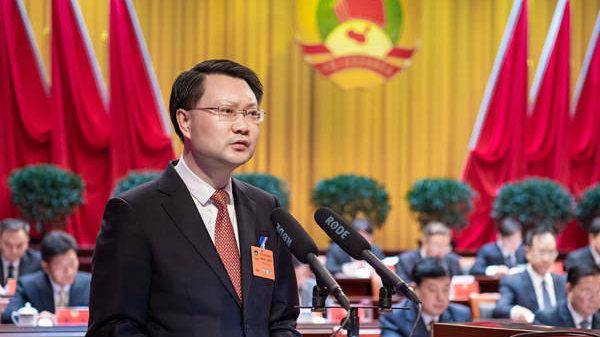 官方证实淮安市副市长韦某,扬州市广陵区商务局副局长戴某存在生活