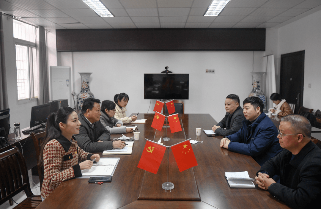 慰问_张春明_胡晓岚