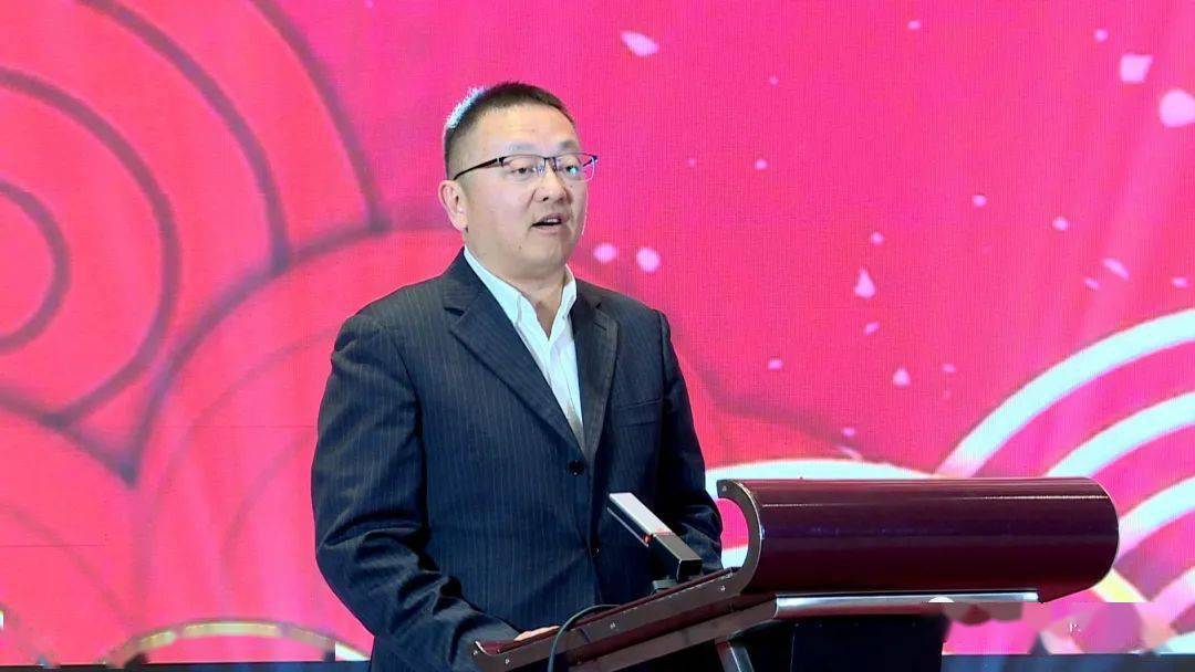 会上,县委常委,县政府常务副县长陈冬梅介绍了永修县2022年经济社会