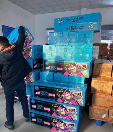 网红加特林烟花单价从34元涨至百元 业内人士:反对消费者自制加特林