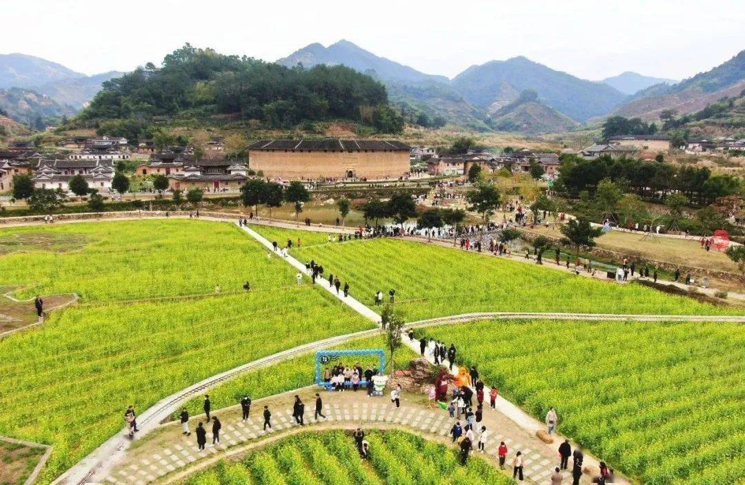 秋千谷景区入园门票赠送(二选一)购买门票(全价票70元)福建土楼(华安)