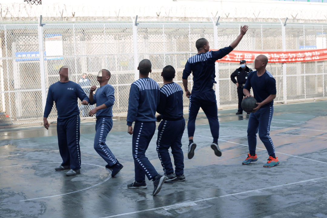 白云监狱开展"兔腾中国——岁末年初新气象·朝气蓬勃塑新生"系列教育