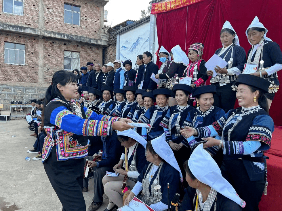 浪堤镇举办首届哈尼古歌人才培训及交流活动_红河县_com_红河谷