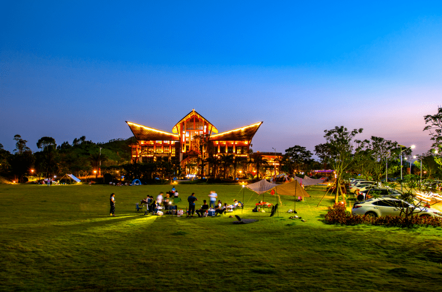 新春劲爆06699=阳江【富通·十里泉城d&s温泉酒店】~住亲水房享私家