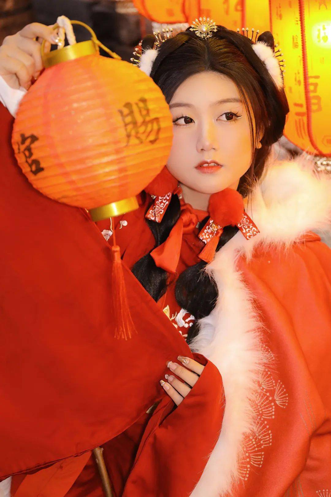 蚂蚁_灯笼_画面