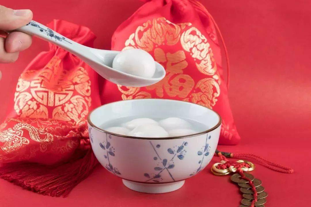 元宵节文化意义_快乐的元宵节作文_元宵节象征圆圆满满