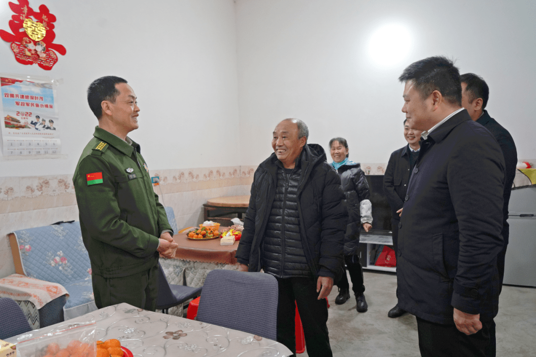 刘权督导筠连县委常委班子2022年度专题民主生活会以新面貌新气象在新