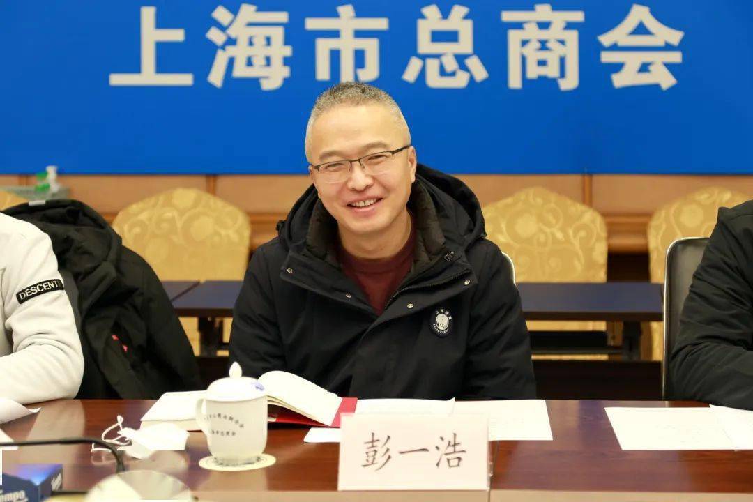 彭一浩就上海市第十批援藏干部人才联络组工作情况以及日喀则地区的