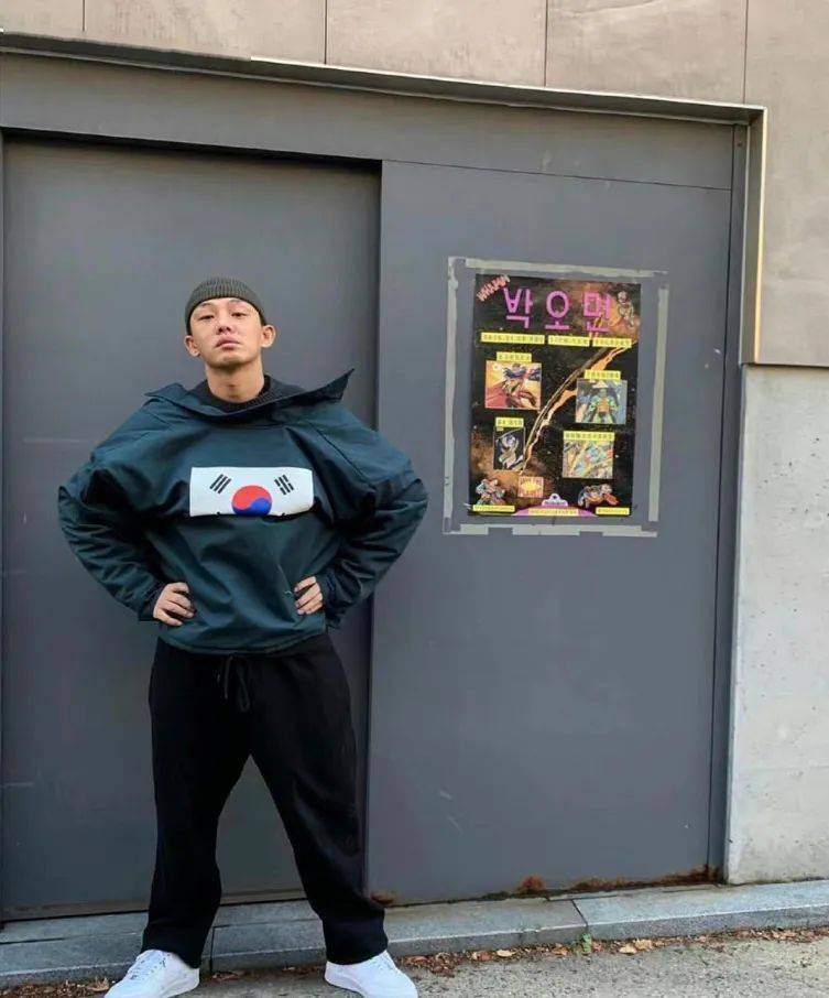 时尚尖子生刘亚仁!顶流影帝涉嫌吸毒被查(速写火速撤下相关内容)