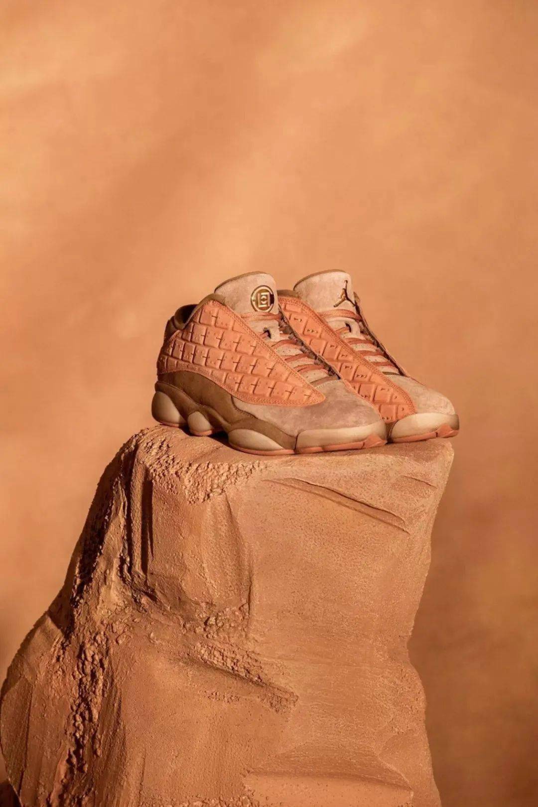 这些 clot 联名鞋市价怎么样了?最贵直接破万!_丝绸_玩家_系列