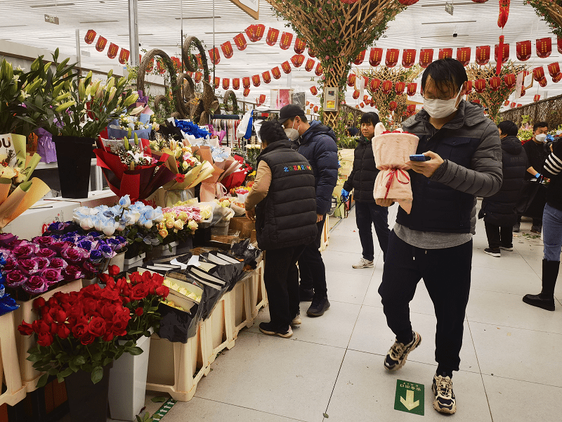 情人节鲜花价格（2021情人节花店） 第3张