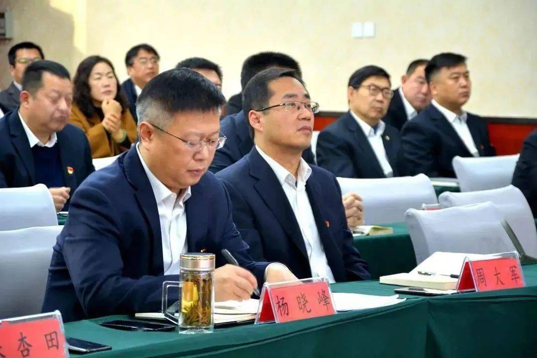 专家引领争先进位——教育专家大讲堂第一期(保定市名校长李梅篇)