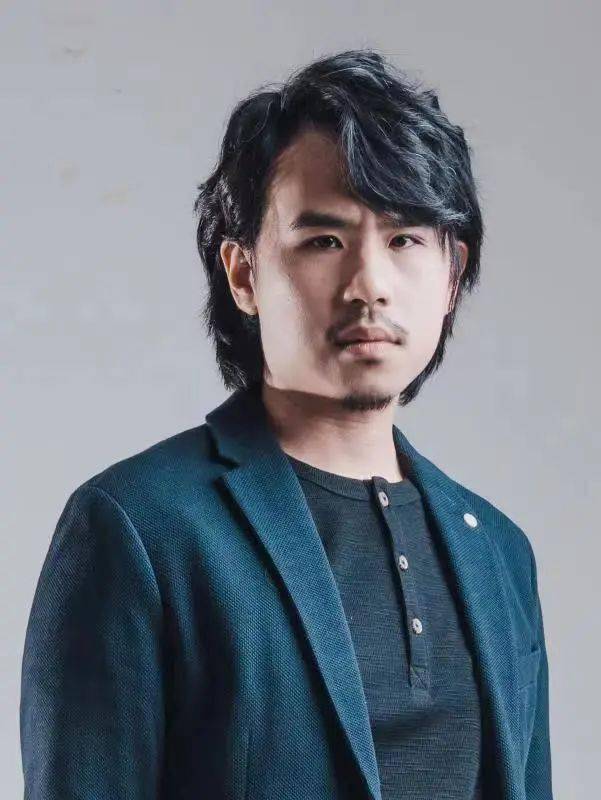 张海翱,徐航,李迪(左起)上海交通大学奥默默工作室是一个实践与研究相