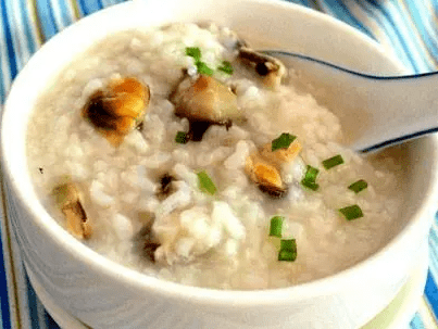 茶叶蛋淡菜瘦肉粥,盐水菜心早餐8:00~8:301星期三食谱玉米羹午点15:00