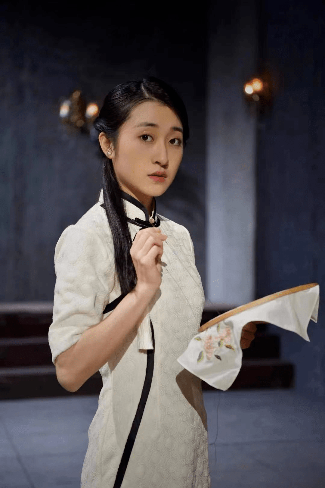 《死无对证》《星期八的幸福》《来世许你个今生》影视作品:《危险