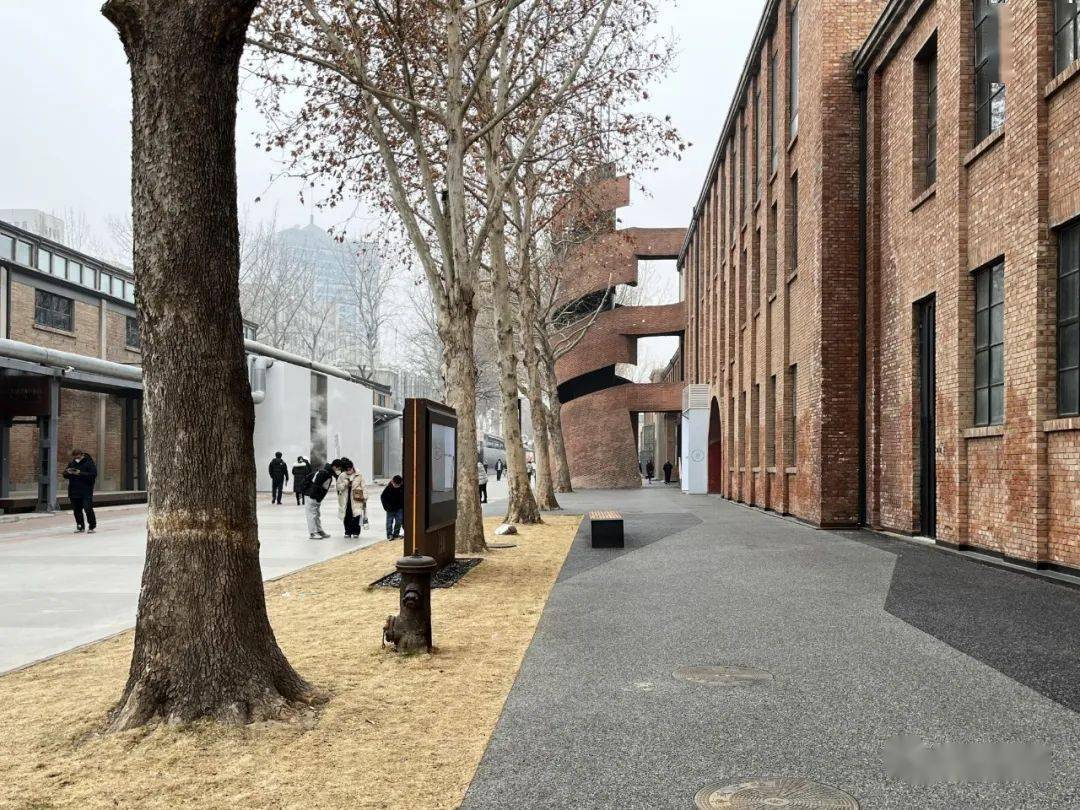 【建筑图鉴】北京798艺术区_工作_包豪斯_电子工业