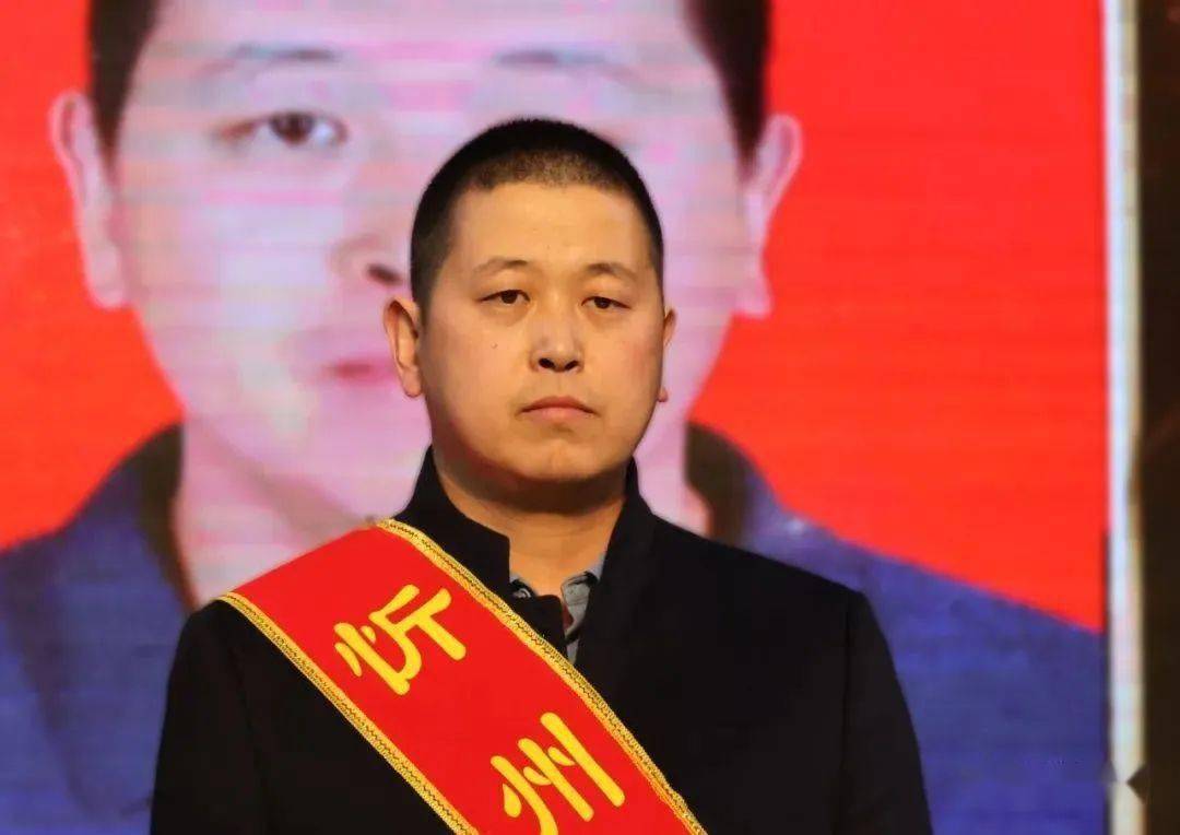 【媒体看河曲】省,市道德模范王志伟:"只要我有能力,就一直帮到底!