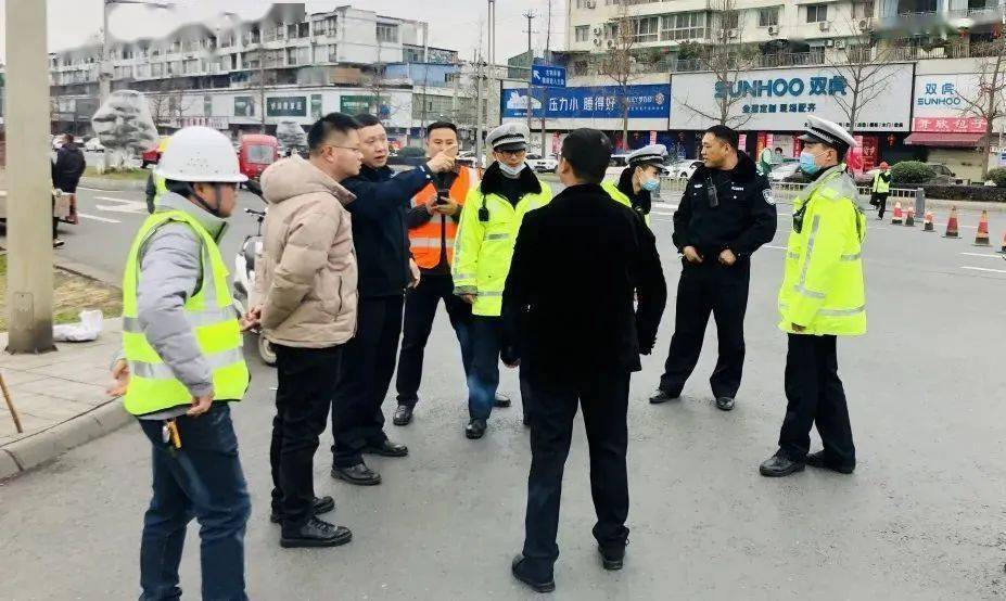 金三角路段旧貌焕新!_邛崃_道路_整治
