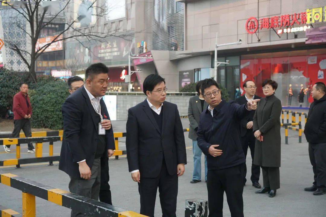 把城市文明指数转变为群众幸福指数 宋飞雄带队实地督导推进文明城市